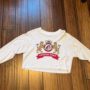 London Town Forever 21 Long Sleeved Crop Top